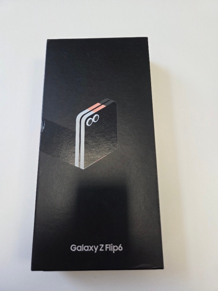 Samsung Galaxy Z Flip 6 5G  512GB  Smartphone Schwarz