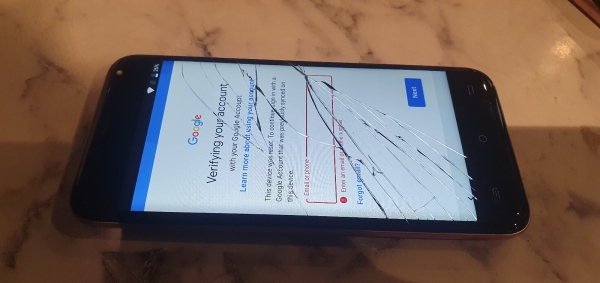 Cubot Magic – 16 GB – Smartphone schwarzgrau (entsperrt)