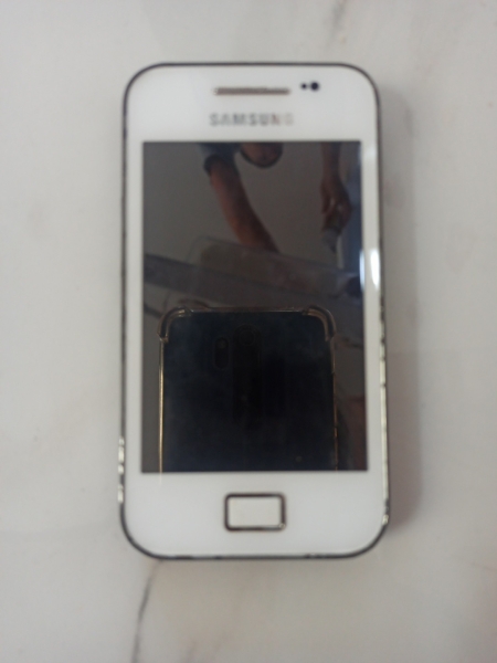 Samsung Galaxy Ace GT-S5830 – Ceramic White Smartphone