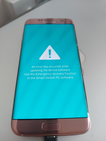 Samsung Galaxy S7 Edge 32GB Android Smartphone sehr guter Zustand für Ersatzteile