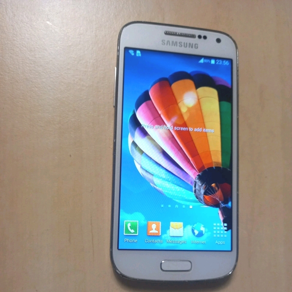 Samsung Galaxy S4 mini GT-I9195 weiß frost 8GB entsperrt Smartphone