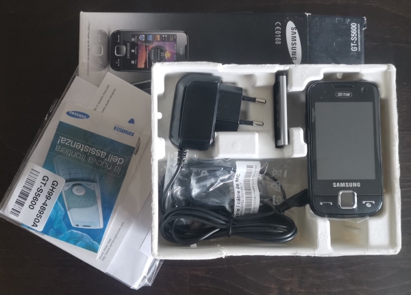 Samsung Smartphone GT-S5600 Black – NEU