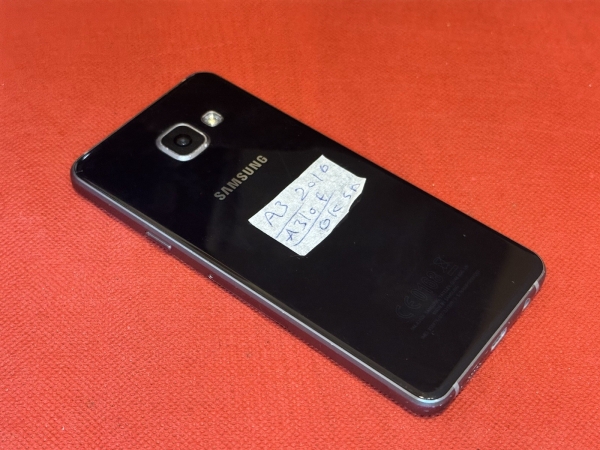 Samsung Galaxy A3 (2016) SM-A310F – 16GB – Schwarz Smartphone Defekt Schaden Black