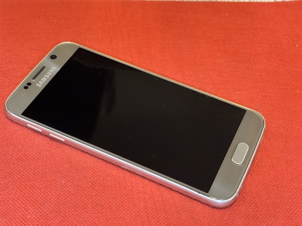 Samsung Galaxy S6 – G920F entsperrt 4G Android Smartphone gold