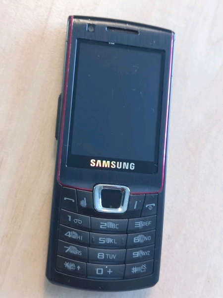 Samsung S7220 grau T.Mobile EE Smartphone braun