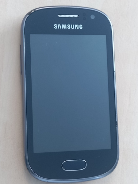 Samsung Galaxy Fame GT-S6810P Smartphone entsperrt schwarz 2GB