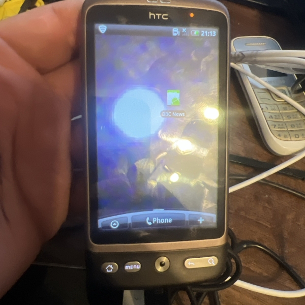 HTC Desire PB9920 braun orange Netzwerk 4GB 3,7″ 5MP Android Smartphone