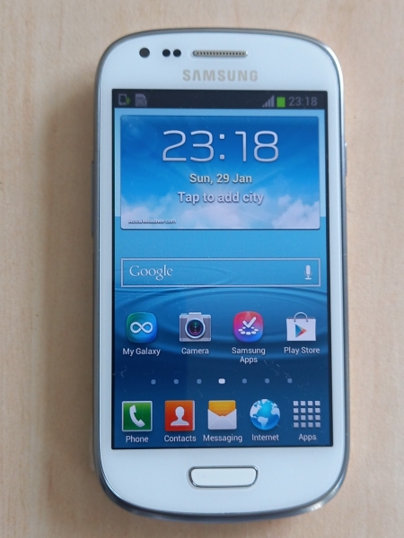 Samsung Galaxy Slll mini weiß 8GB entsperrt Smartphone GT-I8200