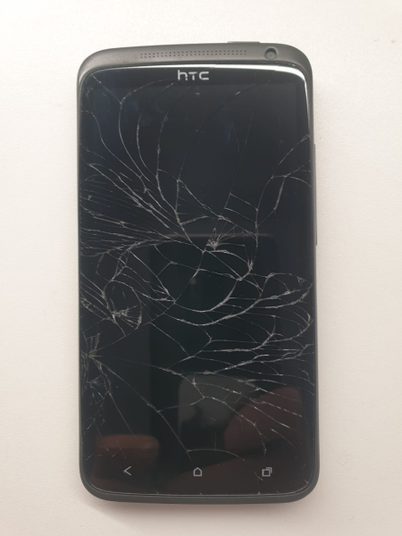 HTC  One X – Smartphone Screen Cracked Charges