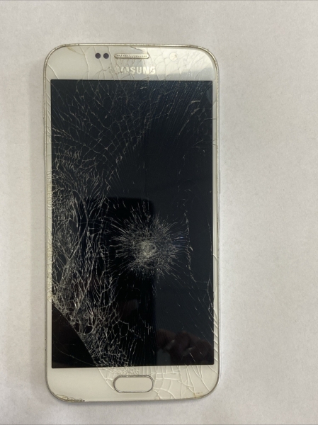 Samsung Galaxy S6 – Smartphone- Display Defekt – mit Risse