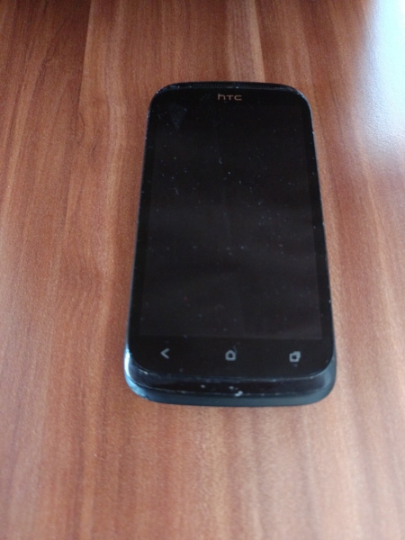 HTC  Desire C – 4GB – Schwarz (Ohne Simlock) Smartphone