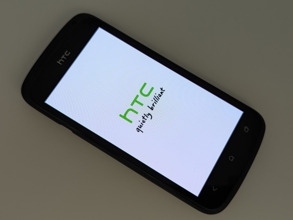 HTC ONE S 16 GB Schwarz Black Android Smartphone LTE 4G