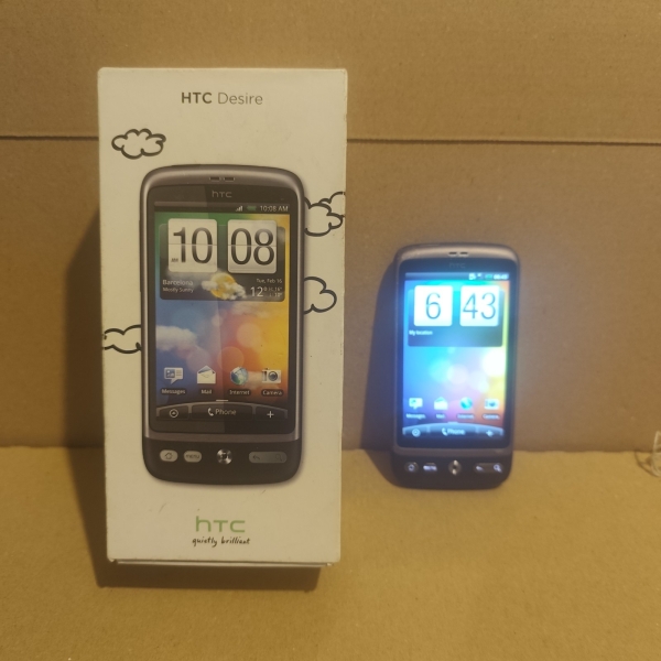 HTC Desire A8181 mit Karton (A)