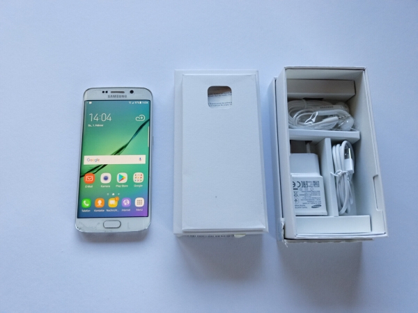 Samsung Galaxy S6 Edge SM-G925F – 32GB Smartphone