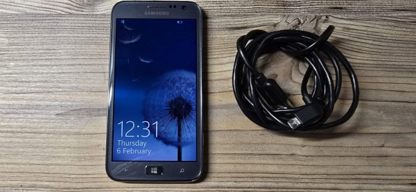 Samsung  ATIV S GT-I8750 – 16GB – Aluminium Silver (Ohne Simlock) Smartphone…