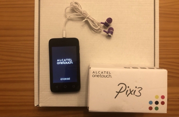 Alcatel Onetouch Pixi 3 (3,5) 4009X Smartphone weiß (entsperrt) (4022D)