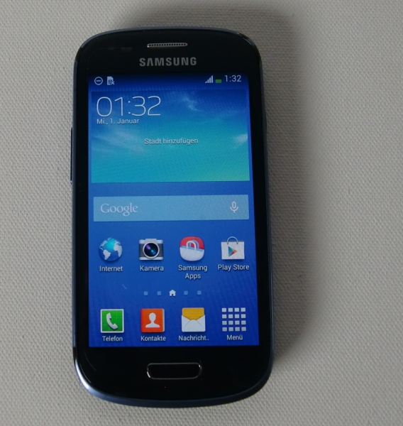 Handy/Smartphone für Kinder: Samsung Galaxy S III S3 mini „GT-I8200N“ – 8GB