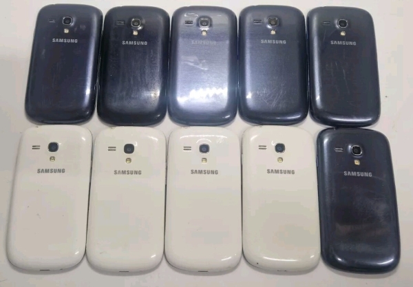 Restposten 10 x Samsung Galaxy S3 Mini I8190N weiß entsperrt Smartphone