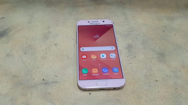 TG1308 Samsung Galaxy A5 (2017) SM-A520F Smartphone Handy Beschreibung lesen