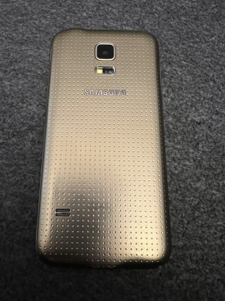 Samsung  Galaxy S5 Mini SM-G800F – 16GB – Copper Gold (Ohne Simlock) Smartphone
