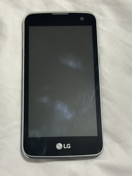 #7 LG K4 K120E schwarz-weiß 8GB 4,5″ 5MP 1GB Android Smartphone