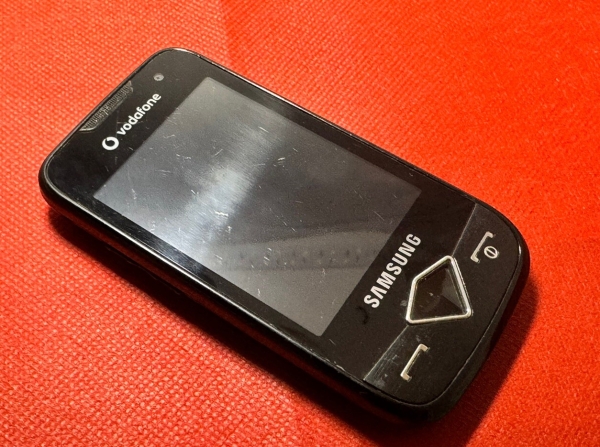 Samsung S5600 Smartphone (entsperrt) – grau
