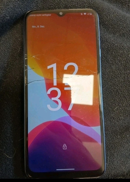 Smartphone CUBOT – 256 GB Speicher – voll funktionsfähig – Display beschädigt