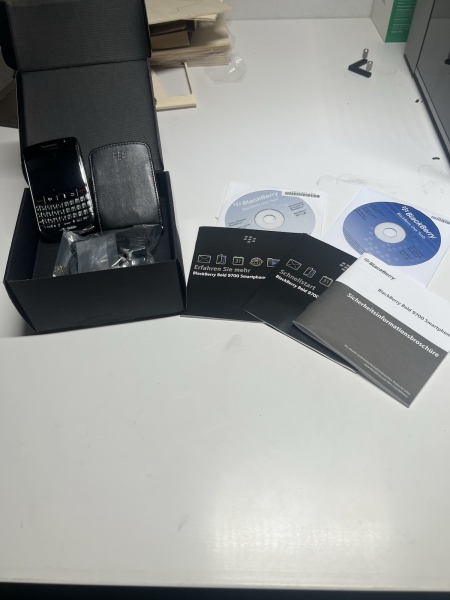 Blackberry Bold 9700 Smartphone