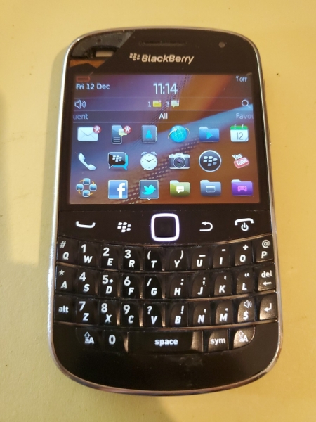Blackberry Bold 9900 entsperrt B67