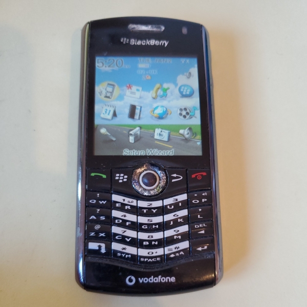 Blackberry Curve 8110 Smartphone entsperrt, silber/schwarz 10