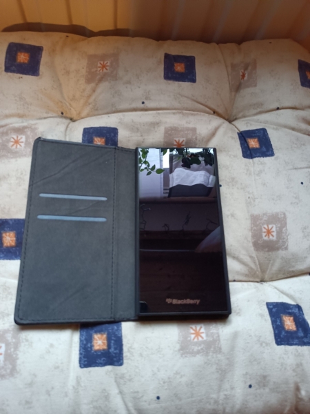 BlackBerry  Leap – 16GB – Schwarz (Ohne Simlock) Smartphone