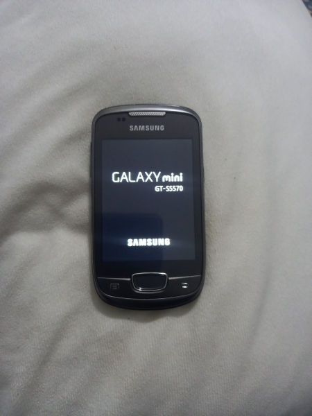 Samsung Galaxy Mini GT-S5570 – Steel Grey (Orange/EE) Smartphone