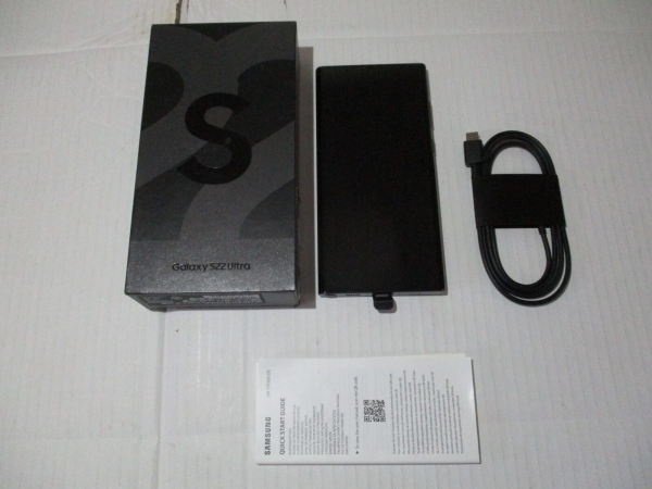 Samsung Galaxy S22 Ultra SM-S908BZKDEEE 128GB 8GB Ram Smartphone-