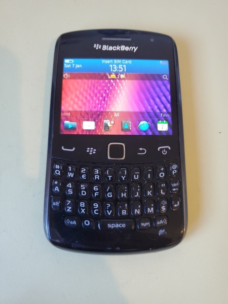 BlackBerry Curve 9360 Smartphone (entsperrt) – Schwarz b28