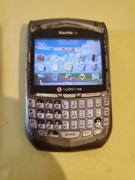 BlackBerry Electron 8700v Smartphone (entsperrt) – Silber B14
