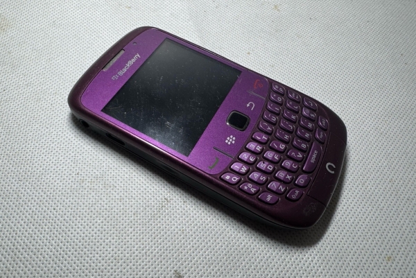 Blackberry 8520 lila schwarz (entsperrt) Smartphone