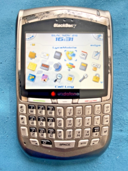 BlackBerry Electron 8700v – Smartphone Handy (entsperrt) QWERTZ Tastatur – grau