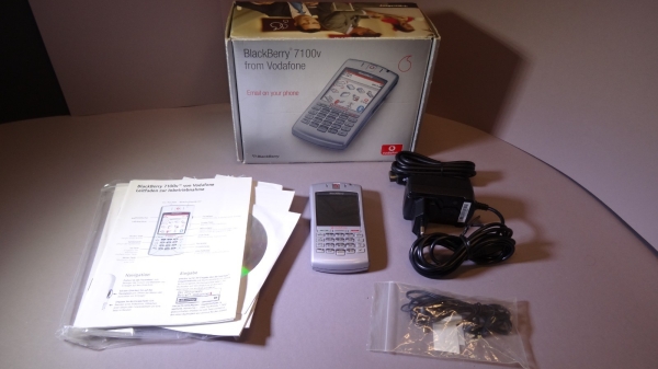 BlackBerry 7100v silber Smartphone Sammler Artikel Handy