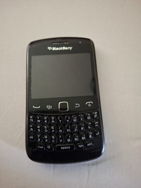 BlackBerry Curve 9360 – Schwarz Smartphone