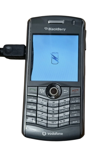 BlackBerry 8100 Pearl Vodafone Handy Retro Candybar Smartphone Tastentelefon