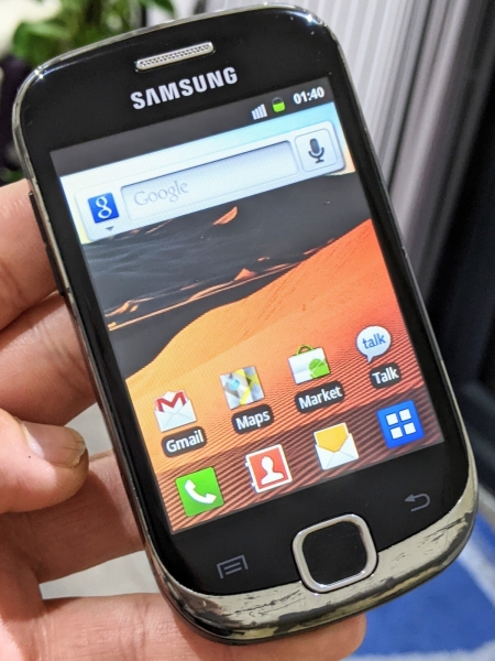 Samsung Galaxy Fit S5670 (entsperrt) Smartphone Top Zustand Kostenloser Versand