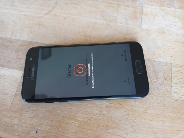 Samsung  Galaxy A3 SM-A310F – 16GB – Schwarz (Ohne Simlock) Smartphone