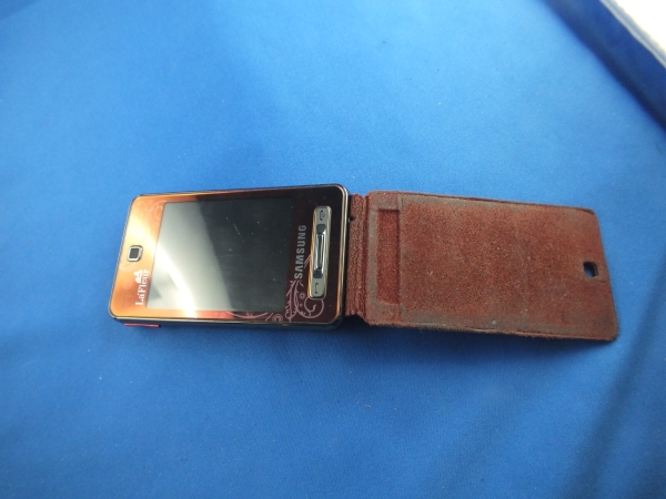 Handy Samsung SGH F480 La Fleur  (Ohne Simlock) Smartphone Ohne Akku Ohne Ladeka