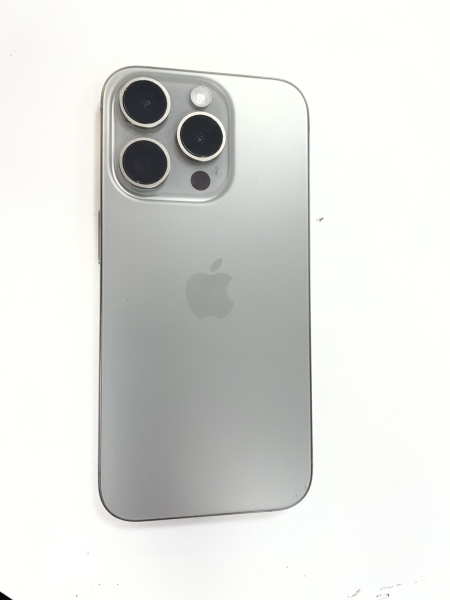 Apple iPhone 15 Pro Smartphone 128GB Natural Titanium entsperrt