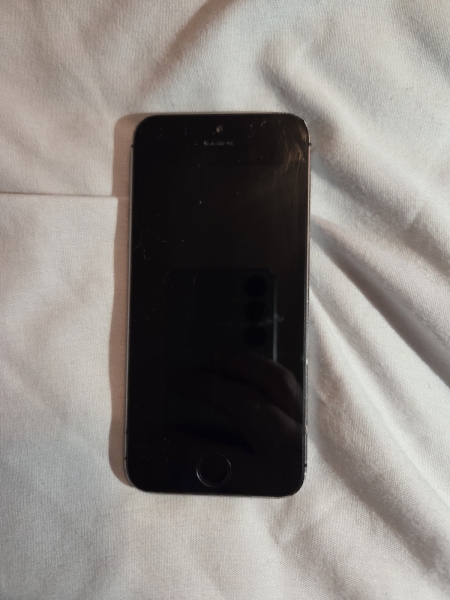 Apple A1457 I Phone 5s nur Ersatzteile & Reparaturen ungetestet