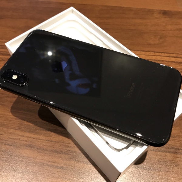 Apple iPhone x 64GB spacegrau entsperrt Smartphone mit Karton
