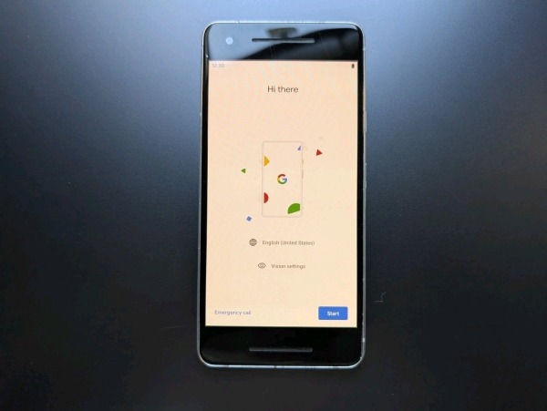 Google Pixel 2 – 64GB – Weiß (Entsperrt) – Für Teile oder Reparatur