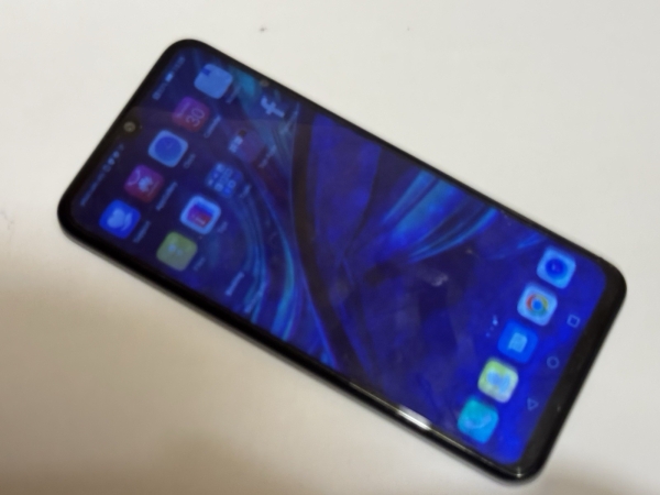 Huawei P smart (2019) POT-LX1 – Smartphone wird nur für Teile oder Reparatur verkauft