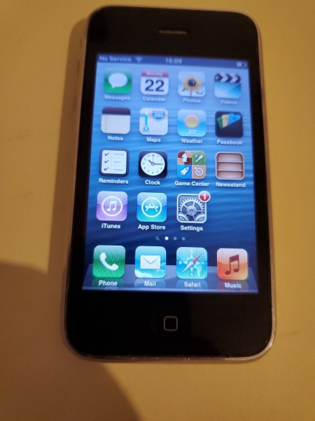 iphone 3gs a1303 16gb Locked On 02 Netzwerk 186