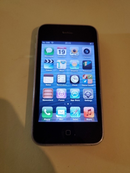 iPhone 3gs A1303 16gb Locked On Vodafone Netz sehr guter Zustand 190